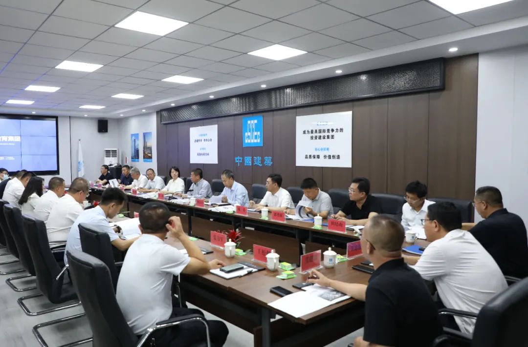 張強(qiáng)市長現(xiàn)場辦公